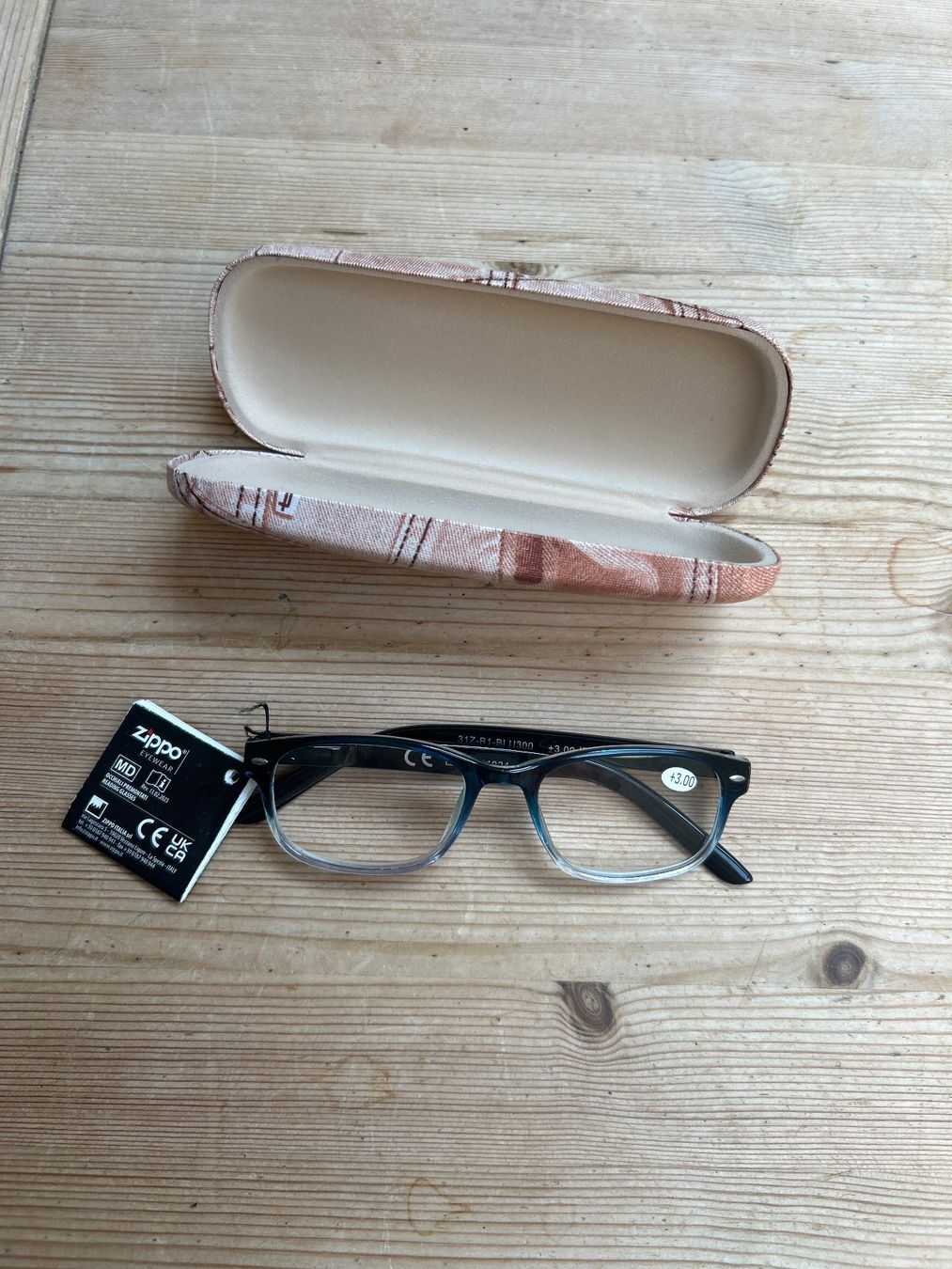 Zippo Brillen & Gläser: Lesebrille 3.00 von Zippo mit Etui – Neu (gemäss Beschreibung) aus Iseltwald von Waldisch