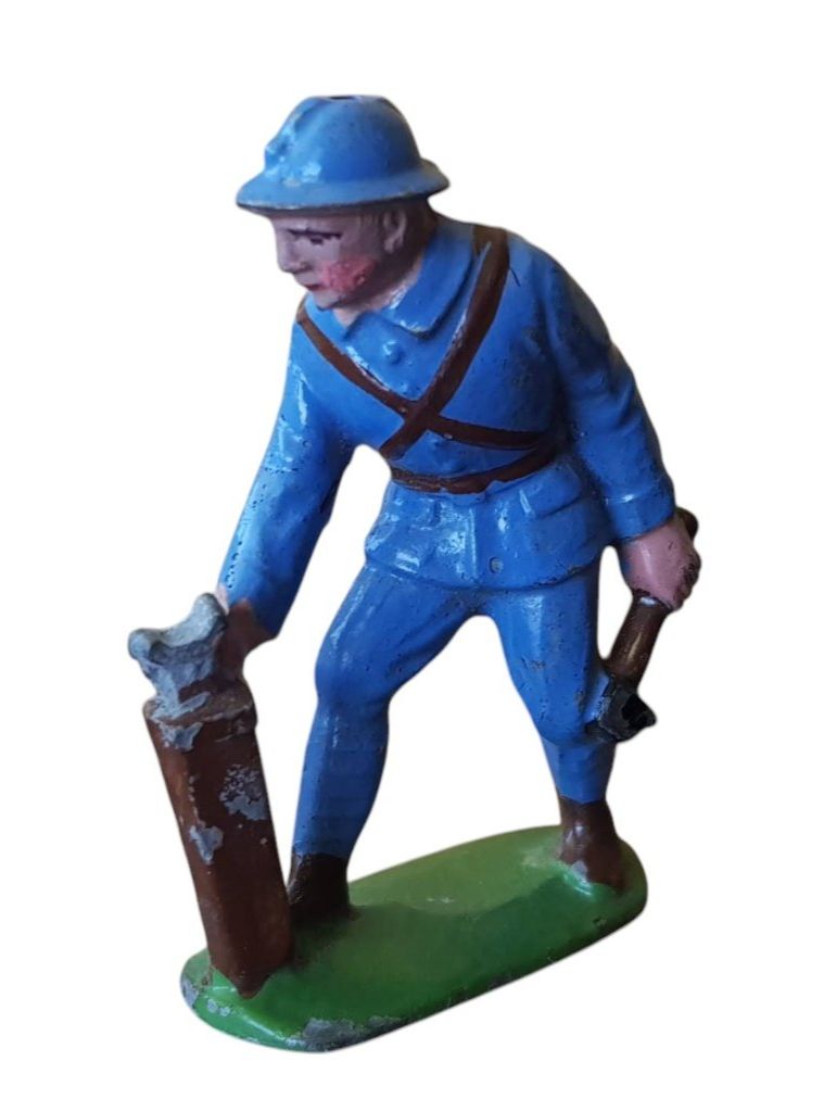 Figuren: Zinnfigur antik - Soldat Nr.1 – Gebraucht aus Mörschwil von antiksalon 1