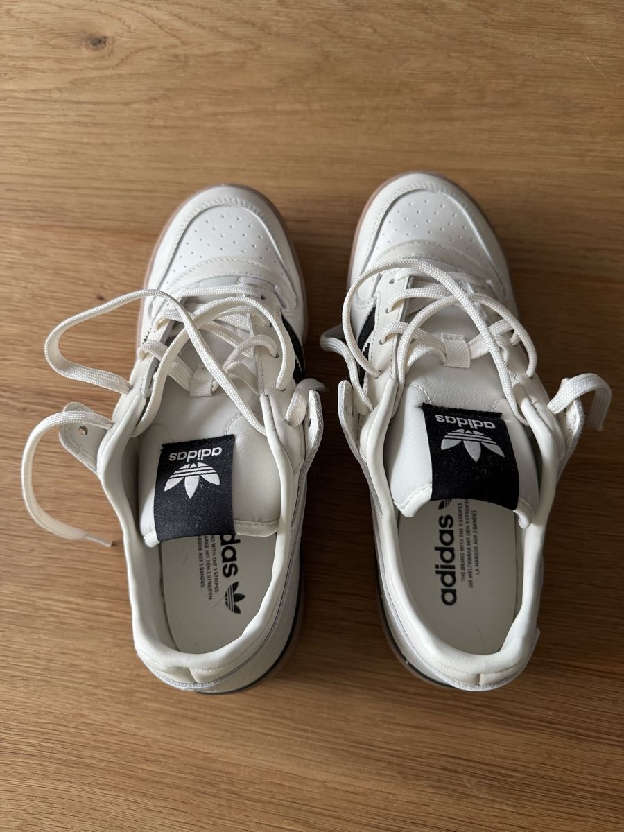 Herrenschuhe: Adidas Sneaker Herren – Neu und originalverpackt aus Thun von Martin2201 2