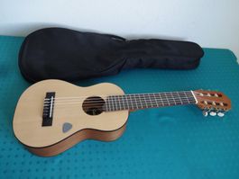 Yamaha GL 1 NT Guitalele Natural