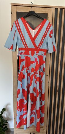 Sommerliches Kleid mit Blumenmuster, Grösse S