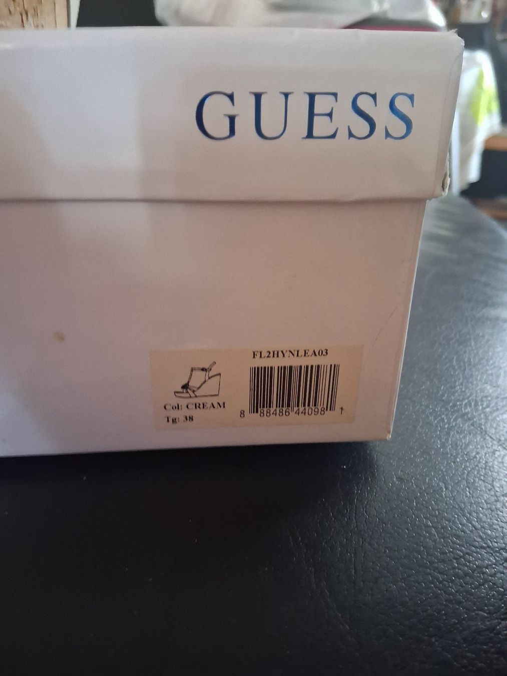 Scarpe da donna: Sandales compensées Guess blanches taille 38 parfait état... – Nuovo e nell'imballaggio originale da Aigle venduto da Marcagapit 1