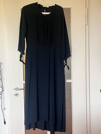 Seidenkleid in dunkelgrau von Dorothee Schumacher