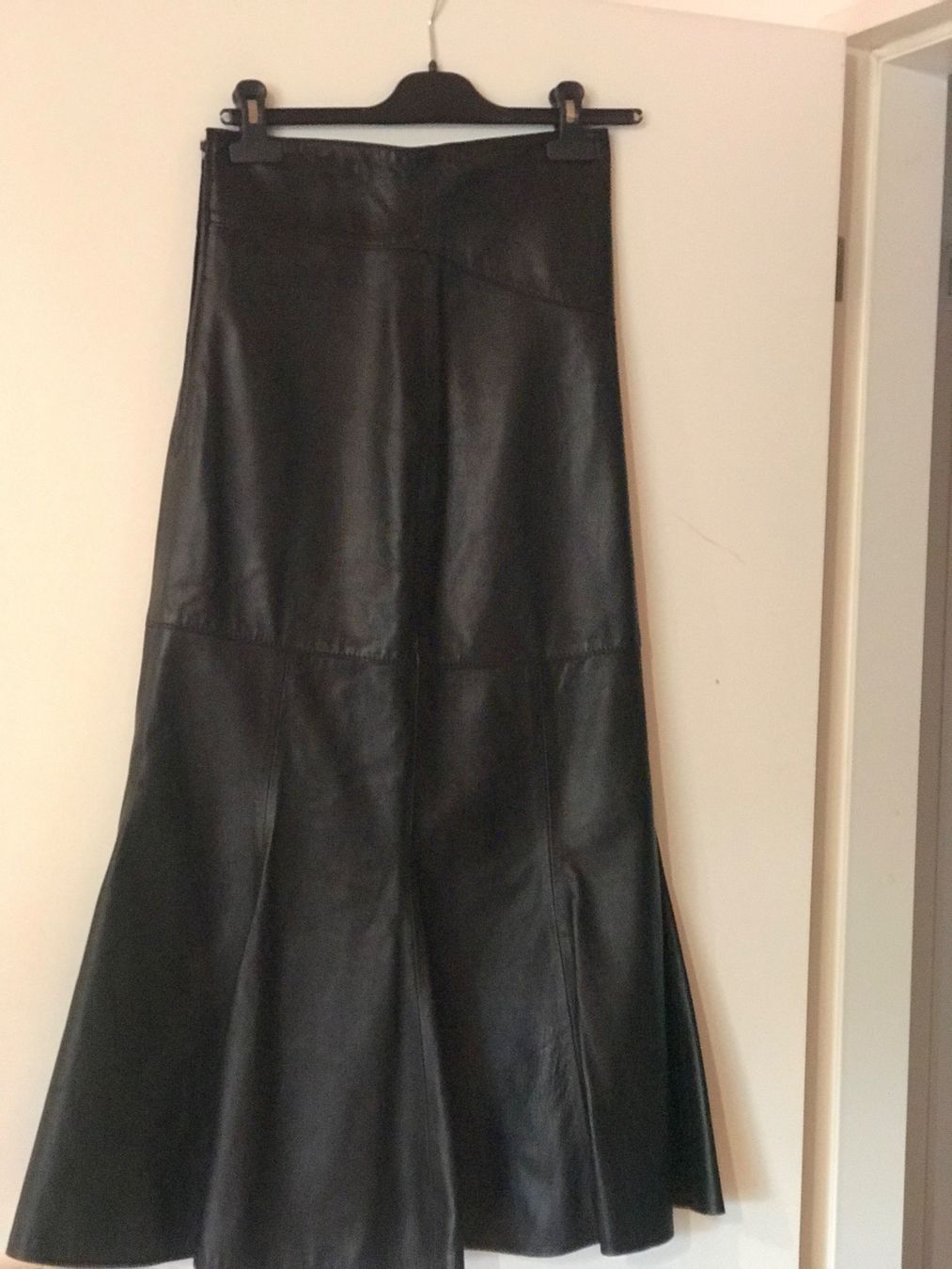 Gonne: Vintage Hochwertiges Leder Jupe – Nuovo (secondo la descrizione) da Eggersriet venduto da VintageCouture86 2