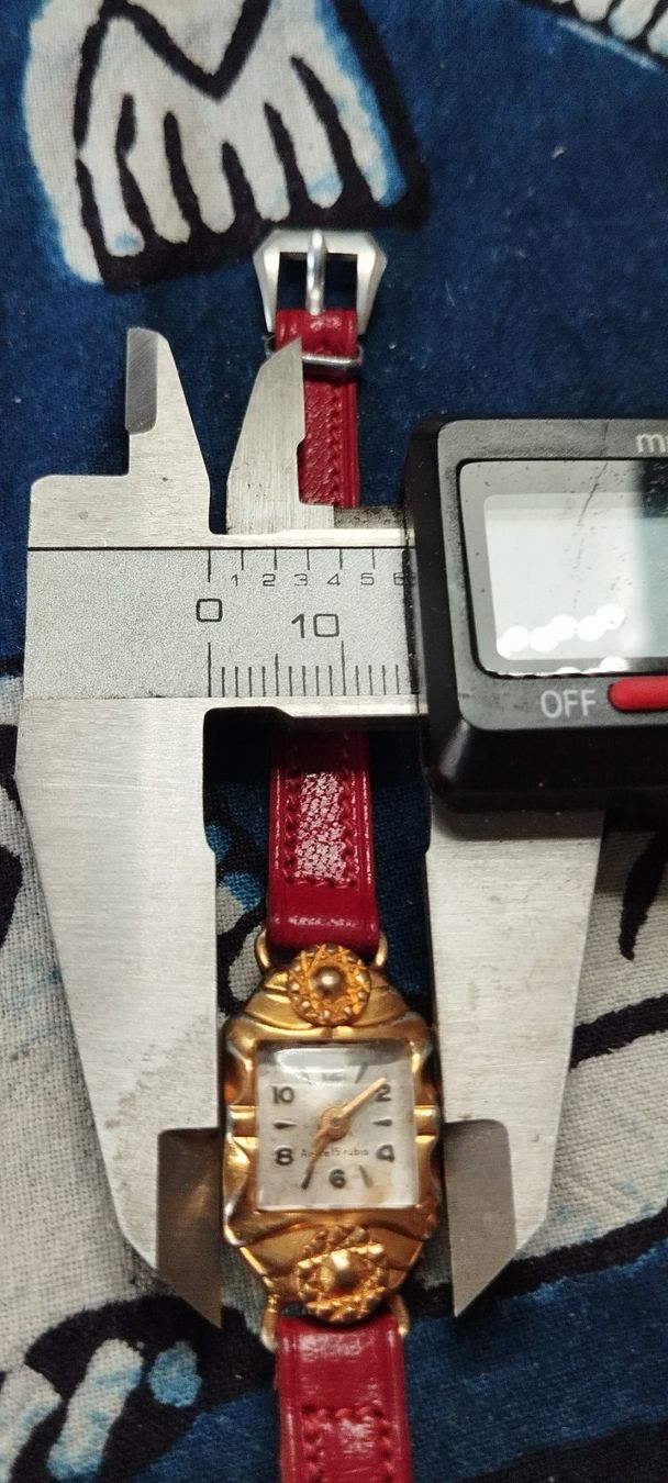 Orologi: Montre années 40's – Usato da La Chaux-de-Fonds venduto da jac_9llg 8