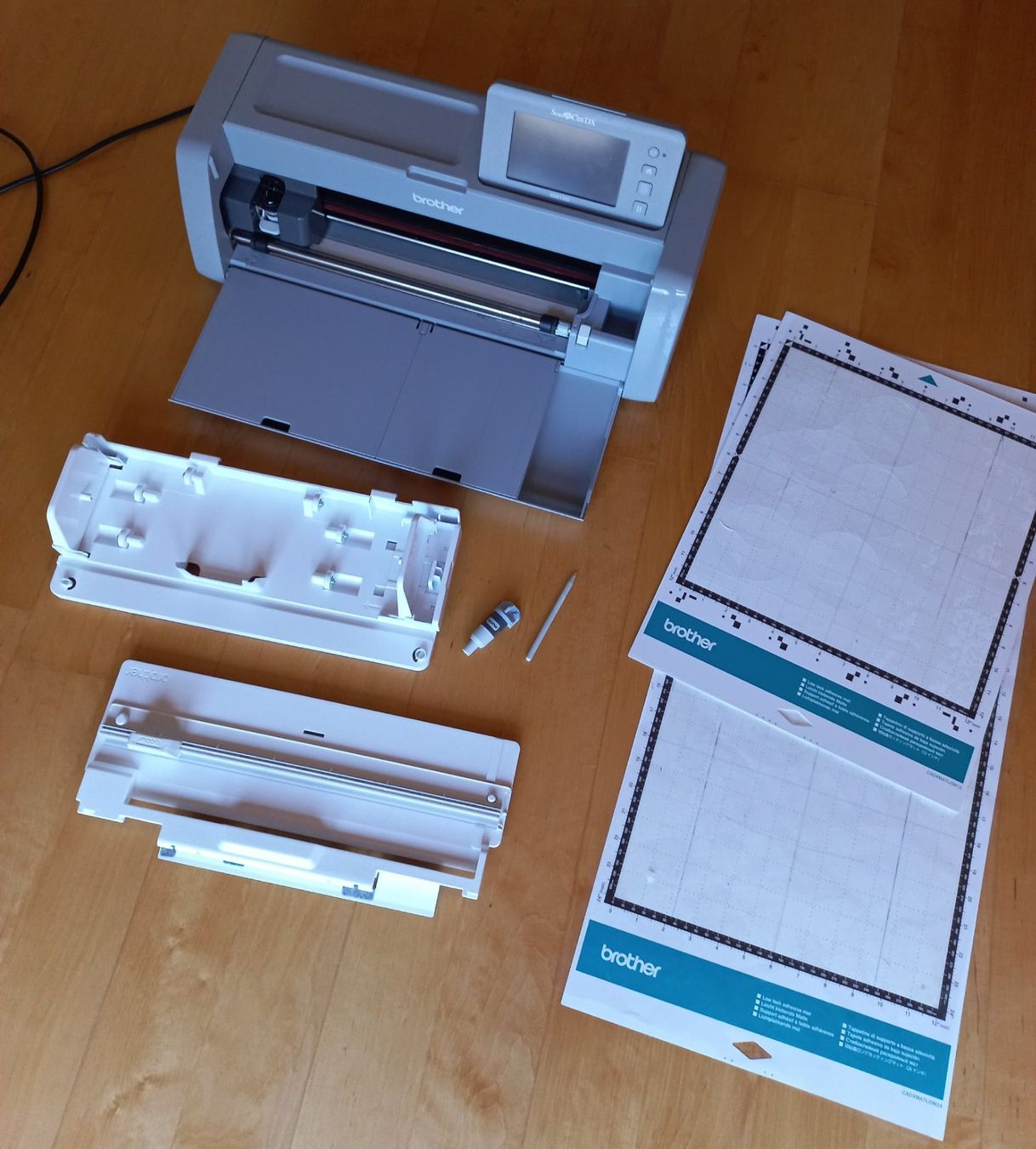 Brother Stampanti: Schneideplotter Brother ScanNCut DX1350 gebraucht – Usato da Altstätten SG venduto da sin_jzj5