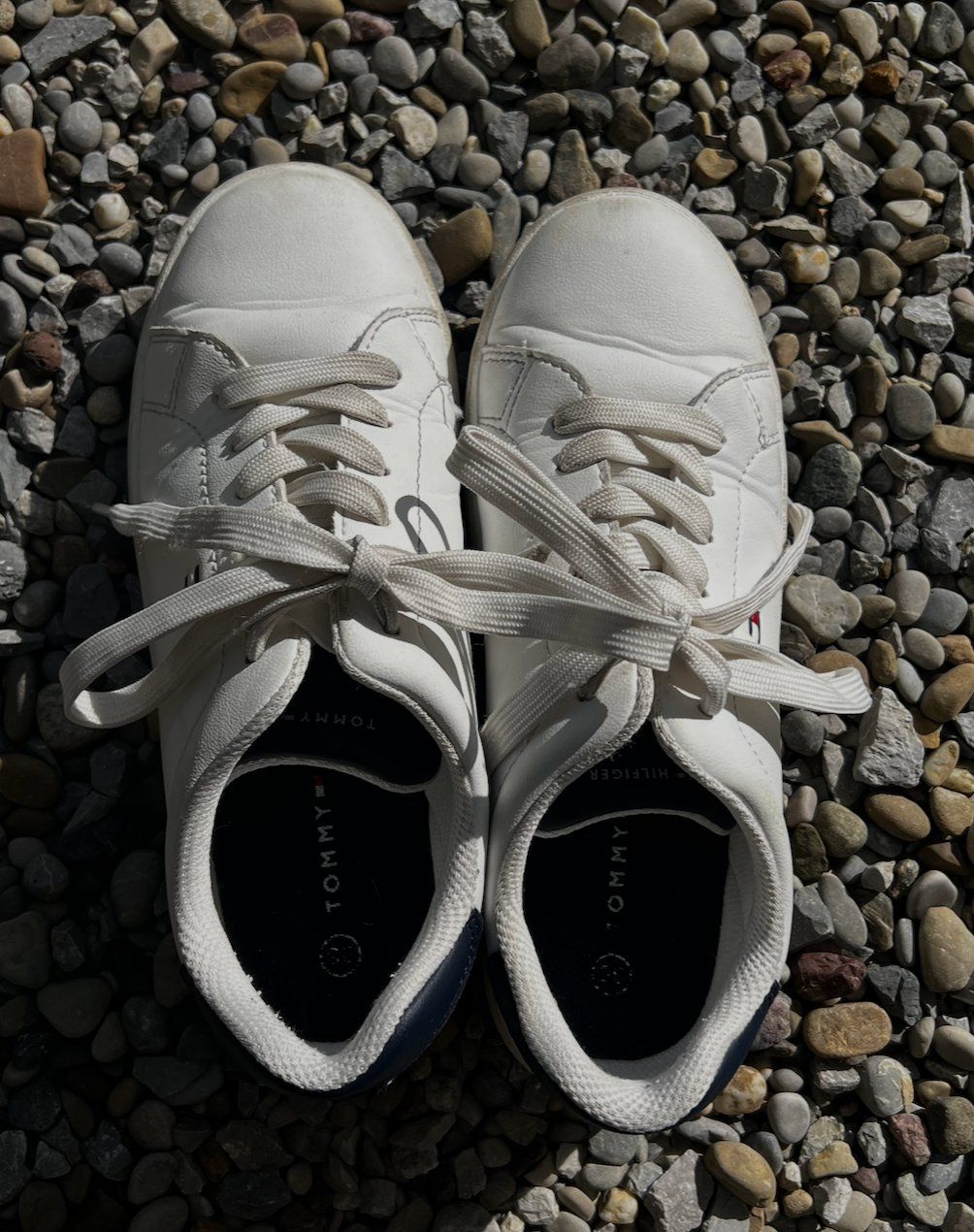 Tommy Hilfiger Scarpe per ragazzi: Tommy Hilfiger  Sneaker low - white Gr.35 – Usato da Zürich venduto da meggimay 3