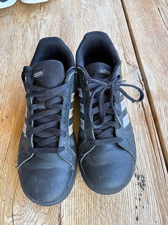 Scarpe da donna: Freizeitschuh Adidas Gr. 38 – Usato da Thun venduto da danceT 1
