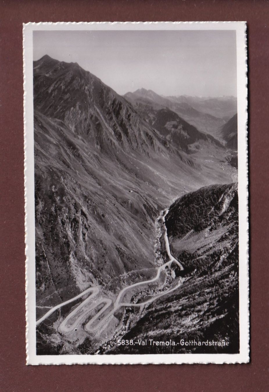 Cartoline postali: VAL TREMOLA – Usato da Pully venduto da nicecards