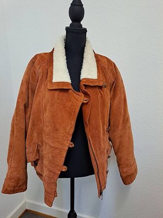 Vintage Lederjacke gefüttert (Gr. 38)