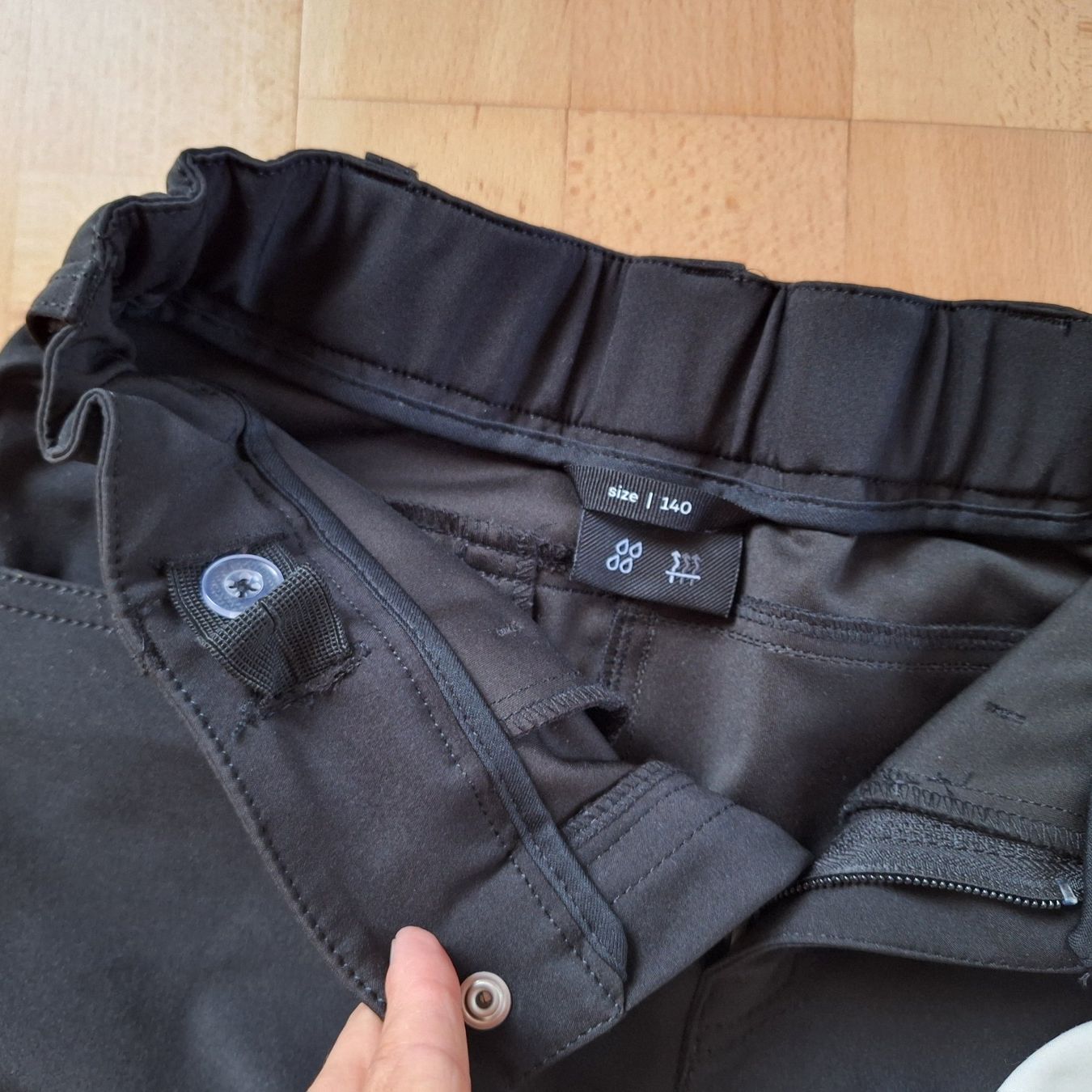 Reima Hosen: Reima Softshell Hose schwarz Grösse 140 neu – Neu (gemäss Beschreibung) aus Hettenschwil von Schneuggi2 3