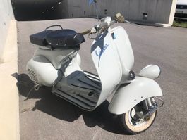 Vespa 125