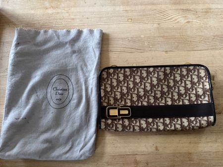 Sac Christian Dior authentique vendu sans la  lanière  !