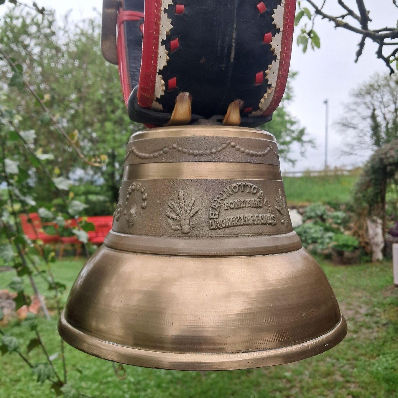 Campanacci mucche: PRÄCHTIGE BARINOTTO GLOCKE  – Usato da Murten venduto da SHETHOF 3