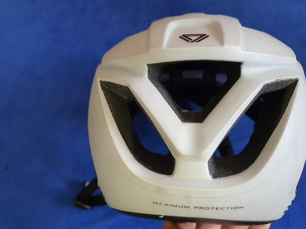 Caschi: Fahrrad Helm 56-61 cm – Usato da Bad Ragaz venduto da MartinSWK1991 3