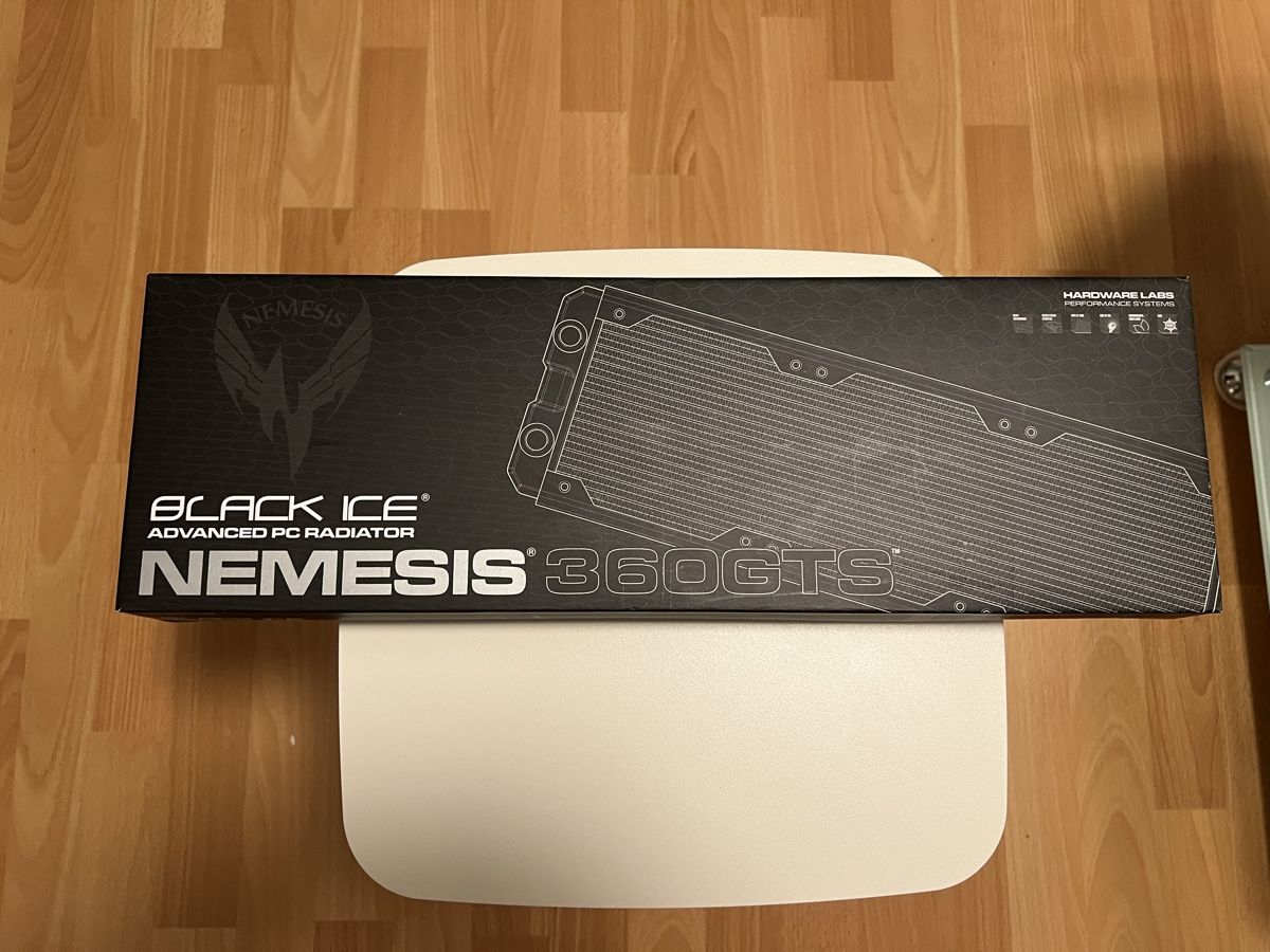 Custodie: Hardware Labs Nemesis 360 GTS Radiator – Usato da Uster venduto da Ledronnie 3
