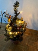 Weihnachtsbaum, Tischbaum, ca. 36cm hoch, mit Lichter!