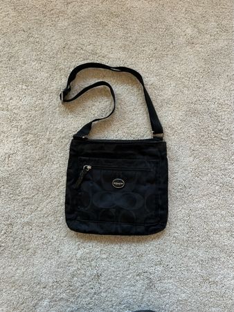 vintage coach shoulder bag monogram black   