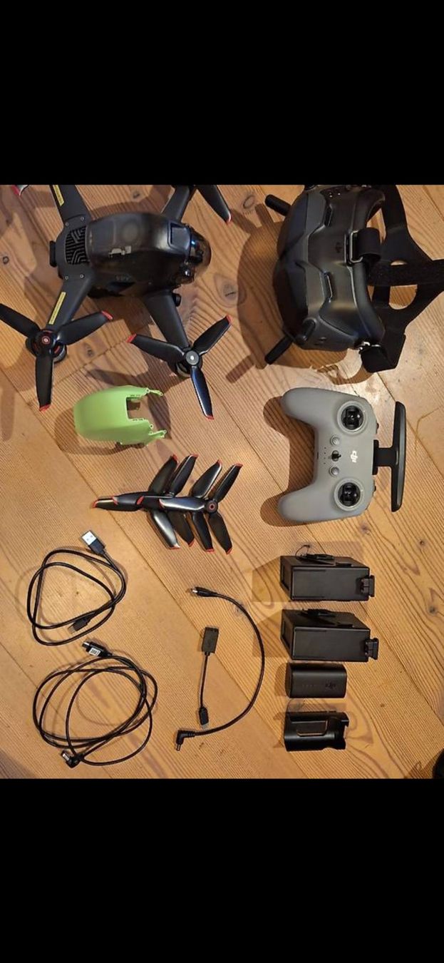 DJI RC Modellbau: Dji Fpv combo – Gebraucht aus Schüpbach von sam_8sdv