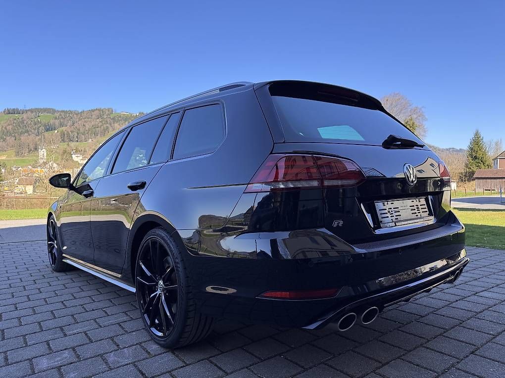 VW Automobili: VW Golf 7 R Variant 2.0 TSI – Usato da Ebnat-Kappel venduto da stifler8 2