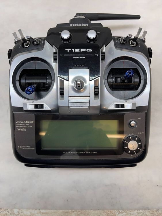 FUTABA T12FG 2,4GHZ 12/0/0/A O.EMPFÄNGER