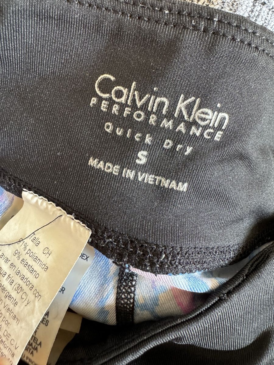 Calvin Klein Pantaloni: Sporthose - Calvin Klein – Nuovo (secondo la descrizione) da Zürich venduto da chr_lgh5 2