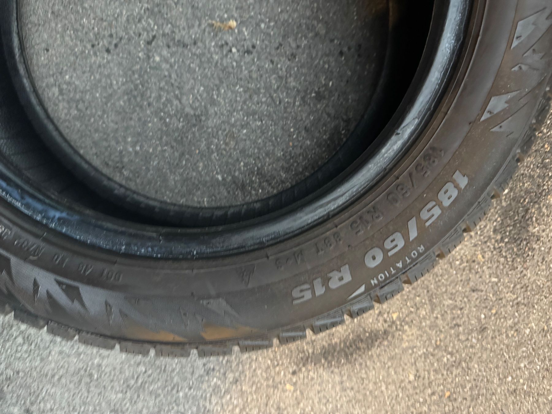 Pneus & Roues: 185/60R15 – D'occasion à Widen par Dinero02 4