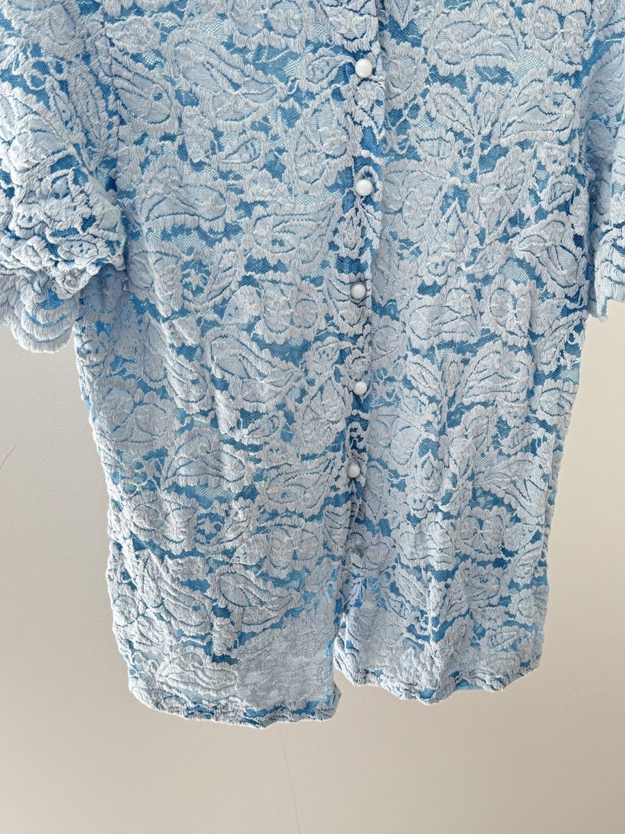 Camicette: Vintage Spitzenbluse blau – Usato da Zürich venduto da di_archive 3