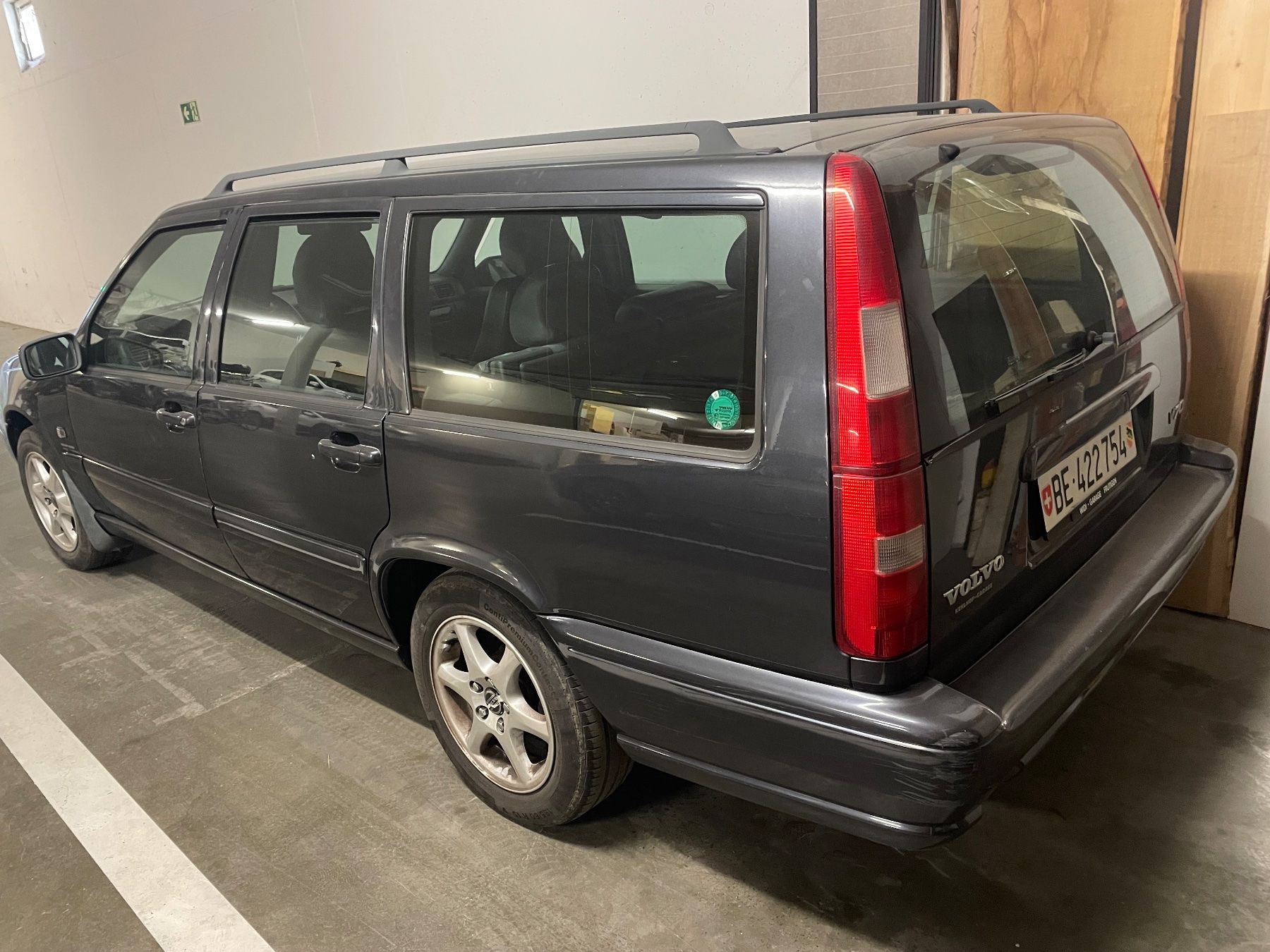 Volvo Automobili: Volvo V70 2.5 20V – Usato da Frutigen venduto da Barracuda810 3