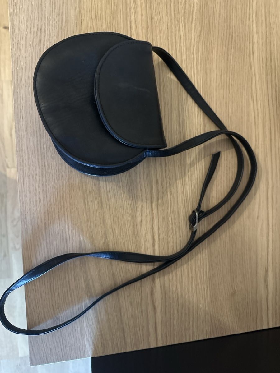 Sacs femmes: Damen Tasche – D'occasion à Bern par akl_sy9s