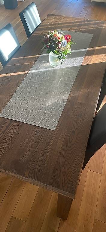 Tavoli: Schöner Massiv Holztisch – Usato da Niederweningen venduto da Reto611 1