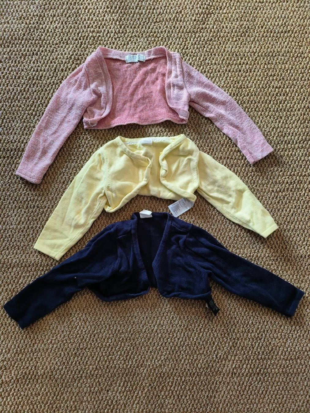 Lotti & Set di vestiti: Mädchen  Kleider Paket ,Gr.80 – Usato da Oftringen venduto da WufffWuff 2