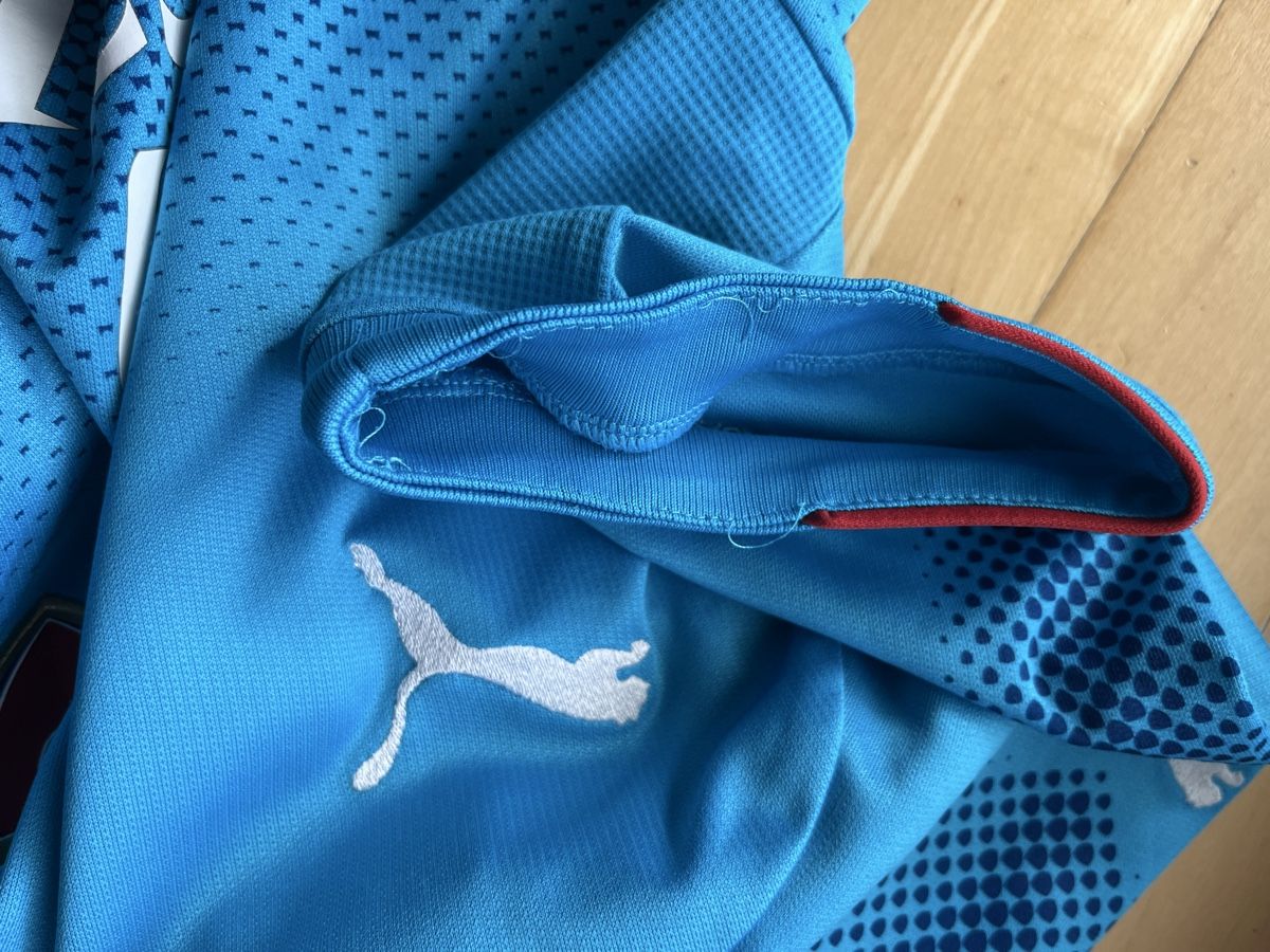 Leibchen & Hosen: Arsenal Trikot Puma Grösse S – Gebraucht aus Allschwil von Manolictus 9