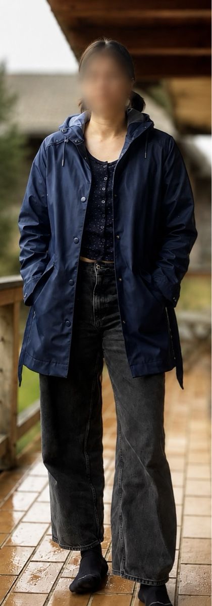 Helly Hansen Giacche: Helly Hansen navy raincoat – Usato da St-Cergue venduto da noabzz 2