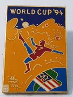 Z631 - Kunst Pin Peter Max Fussball World Cup USA '94  / RAR