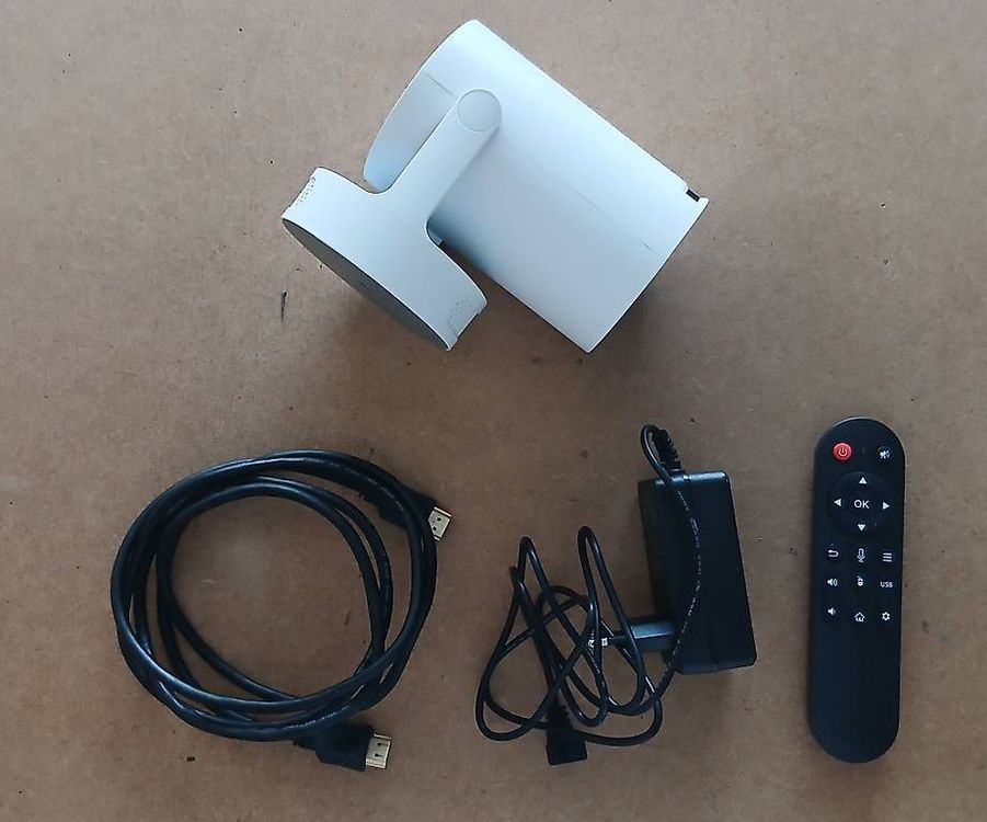 WOWLINK Smart Mini Beamer Neuwertig (Gebraucht) in Subingen für CHF 40 ...