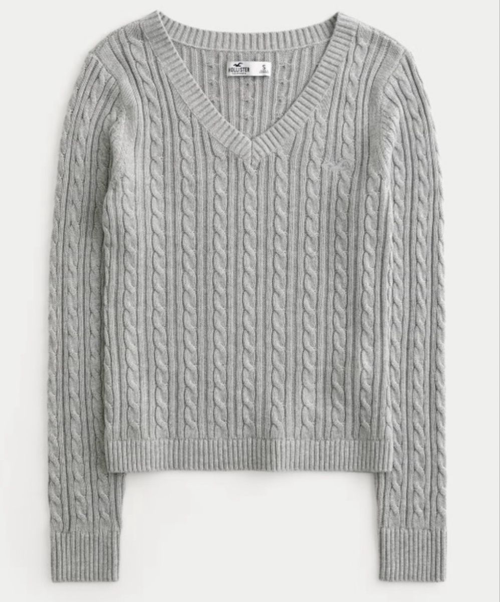 Hollister Pullover & Sweatshirts: HOLLISTER cable-knit V-neck sweater / pullover S – Gebraucht aus Zürich von collins9_kate1 4