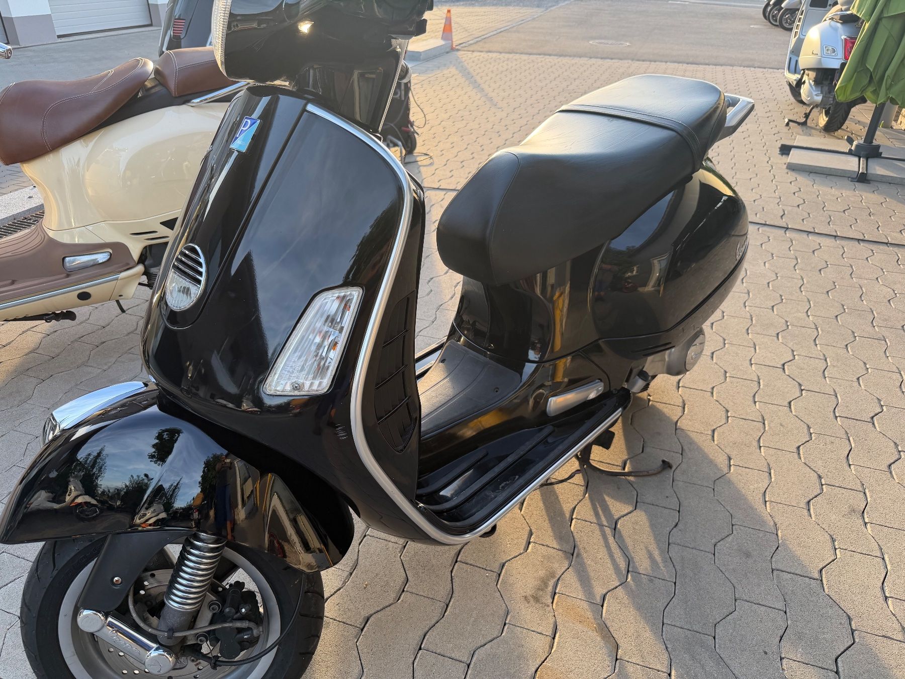 Piaggio Strasse: Piaggio Vespa GTS 125 – Gebraucht aus Hefenhofen von Garage_Barone 1