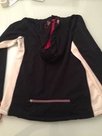 Pullover & Sweatshirts: Kapuzenpullover – Neu (gemäss Beschreibung) aus Adliswil von Jessik0 2