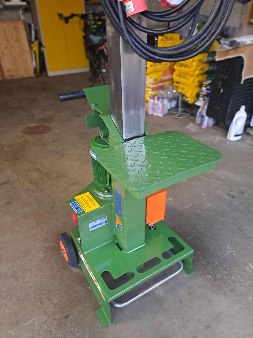 Posch Toutes les machines: Holzspaltmaschine Posch – D'occasion à Grossdietwil par Appaloosa 3