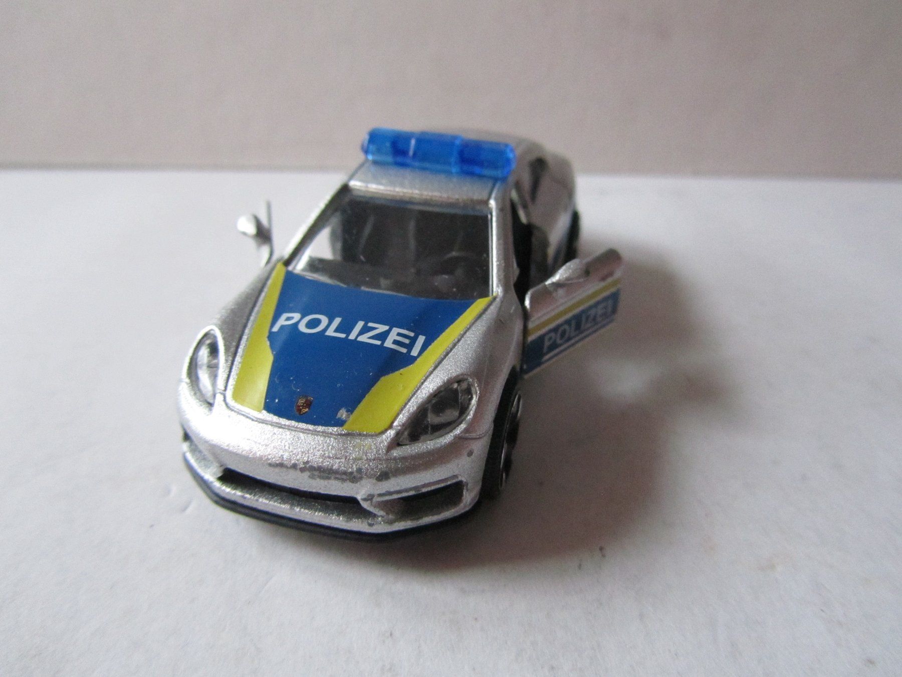 Majorette Modellini d'auto: Porsche Panamera Polizei, majorette Thailand – Usato da Weiningen ZH venduto da dietsch57 2