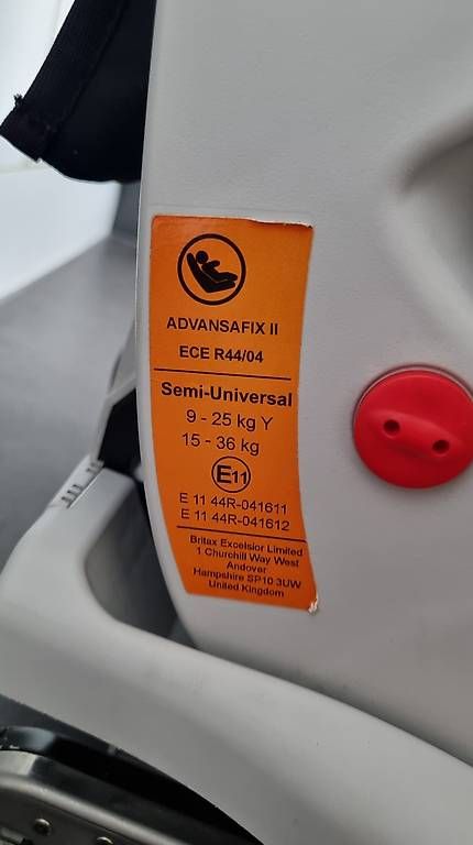 Britax Römer Seggiolini per auto: Kinderautositz Römer Advansafix II – Usato da Zürich venduto da maliston2013 3