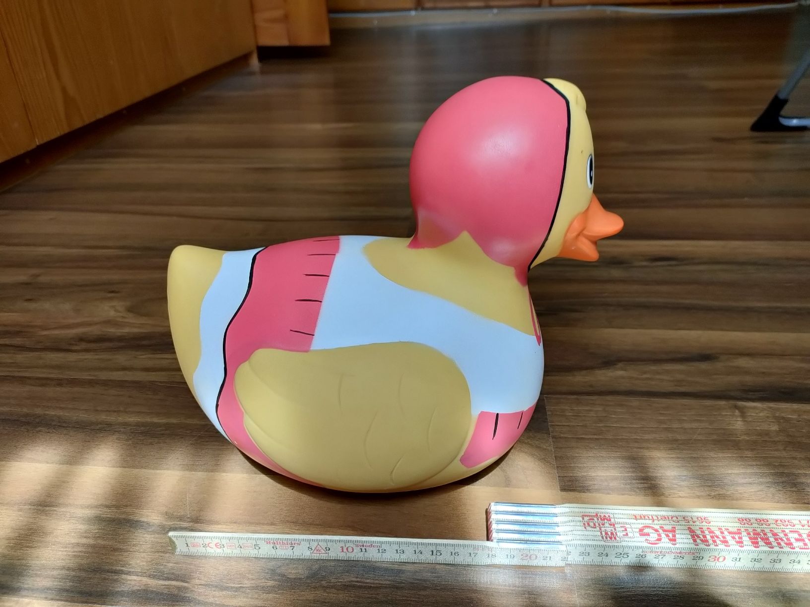 Giocattoli: Grosse Quietscheente – Usato da Leuggelbach venduto da Schreiner21 1