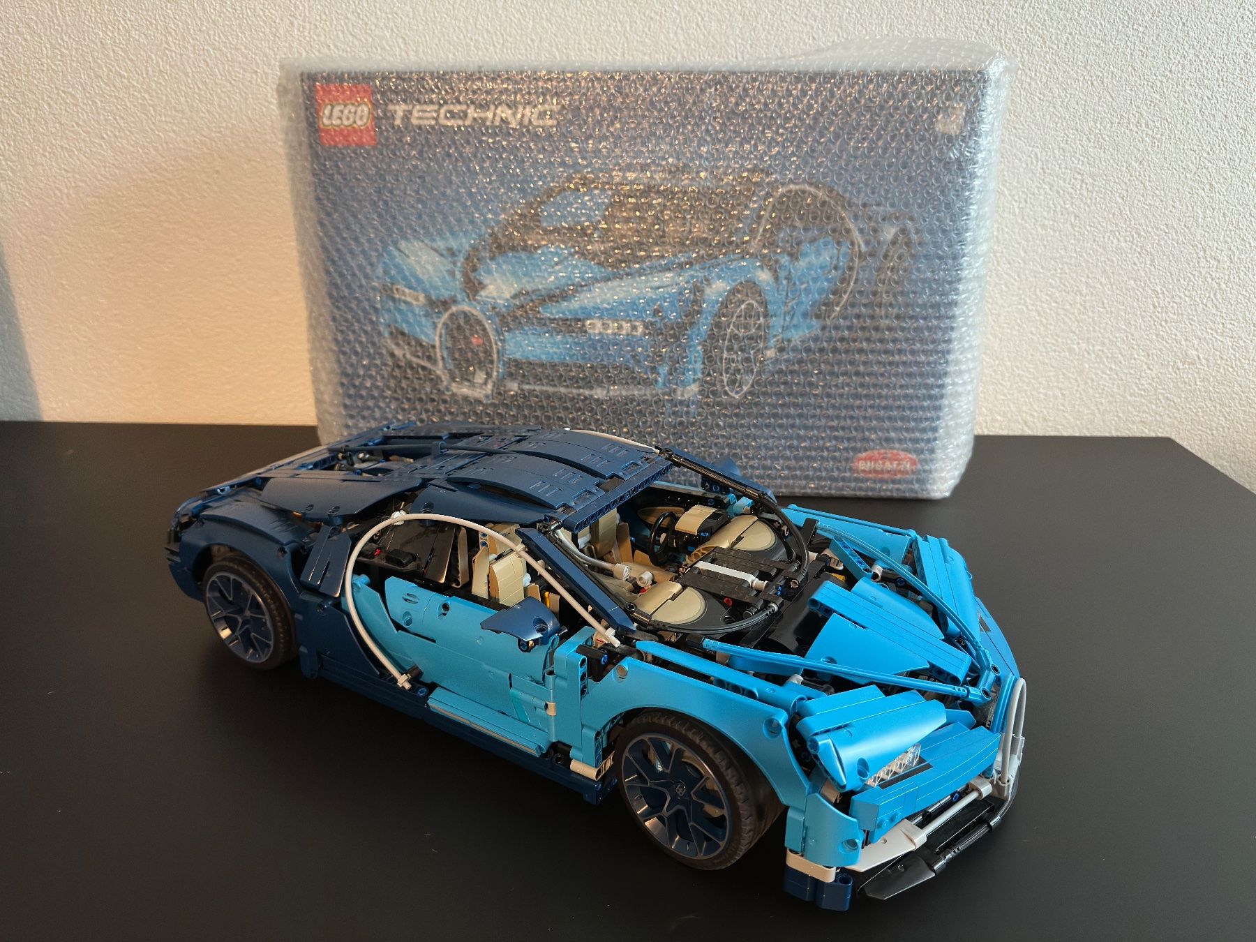 Lego Jeux de construction: LEGO Technic Bugatti Chiron - Set 42083 – D'occasion à Hittnau par LiLRabBbit 7
