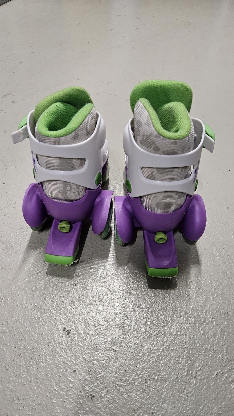 Pattini in linea & Pattini a rotelle: Roller skates (beginner quad) size 26-29 – Usato da Buchs SG venduto da lop_vqn9 3