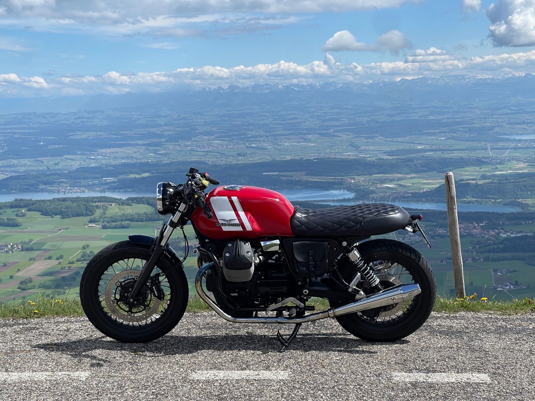 Moto Guzzi Strasse: Motoguzzi v7ii Cafe Racer – Gebraucht aus Ipsach von Froschmaul