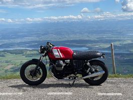 Motoguzzi v7ii Cafe Racer