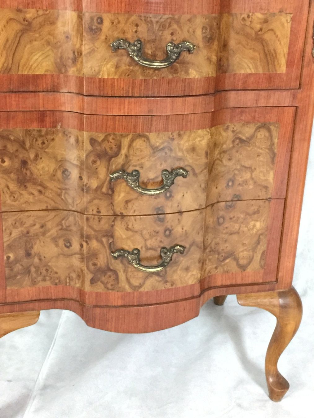 Kommoden: Commode de style Louis XV en placage marqueterie . – Gebraucht aus geneve von louisart 2