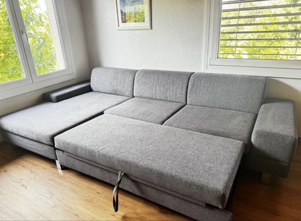 Divani: Sofa grau mit Bettfunktion – Usato da Herrliberg venduto da lor_58kw 2
