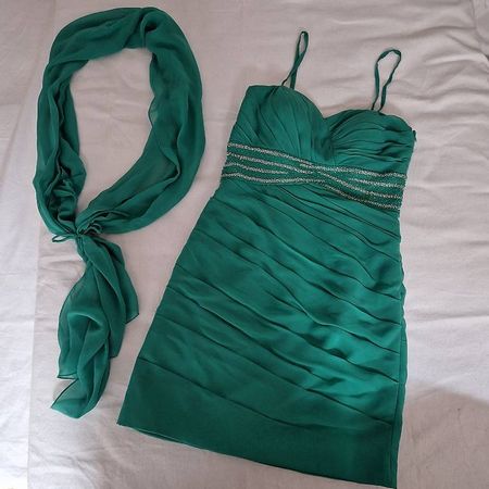 Elegantes Cocktailkleid von Unique